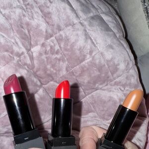 Morphe Matte Lipstick available in 3 shades